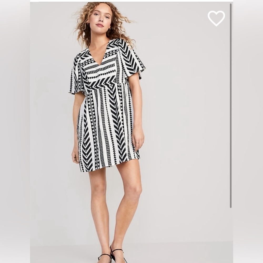 NWT old navy dress size small.